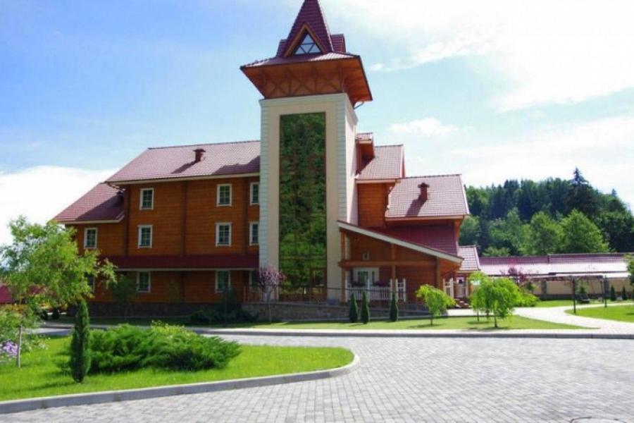 Чотиримісний номер класу люкс