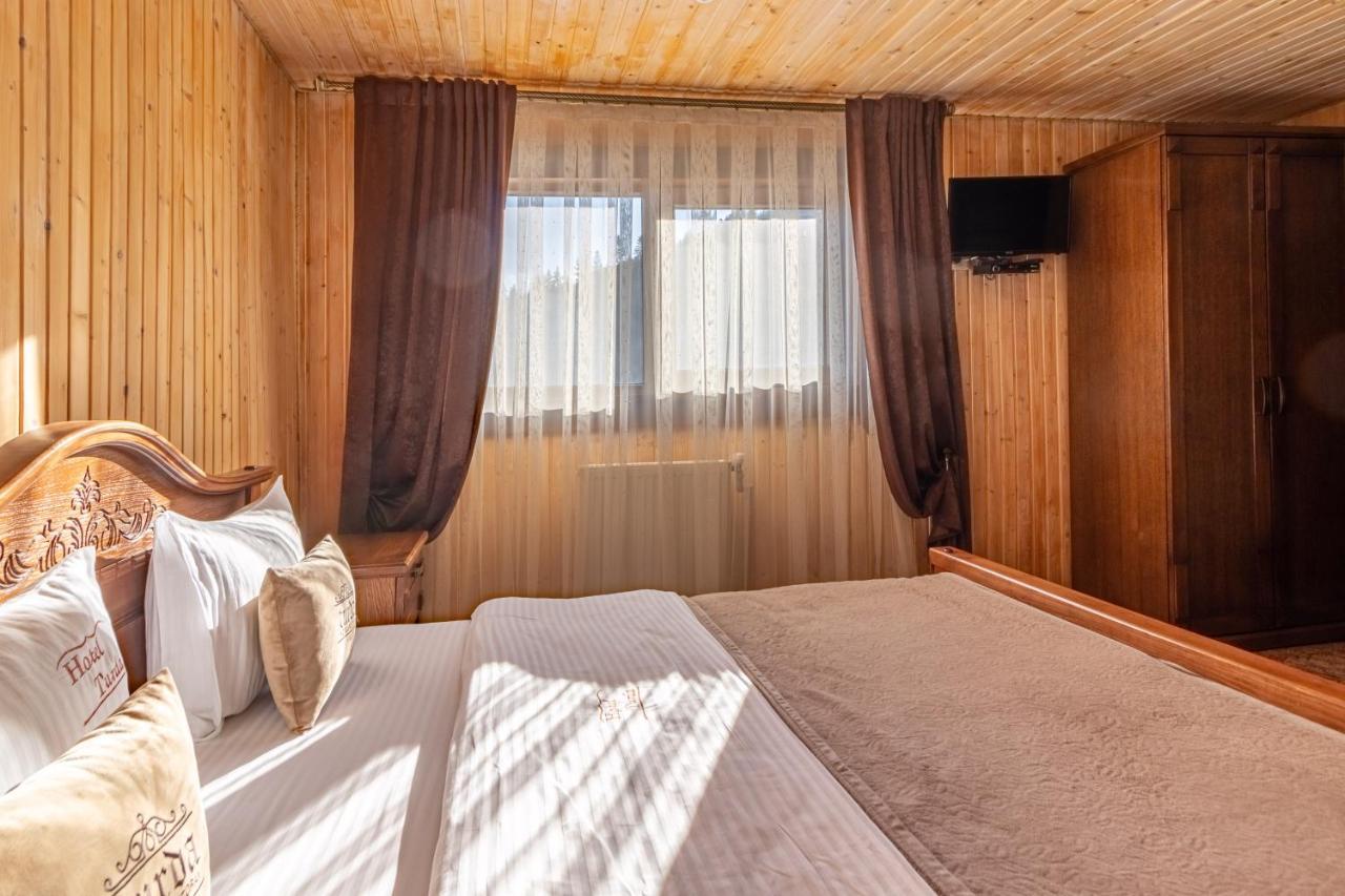 Double Room,1077433207:JPEG