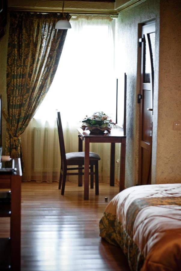 Standard Double Room,1746895083:JPEG