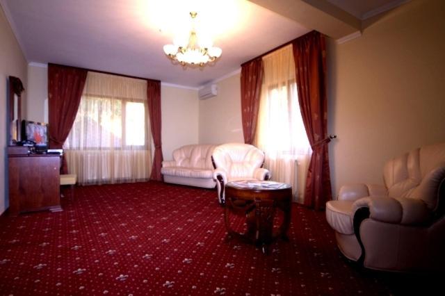 Family Suite,11517629:JPEG