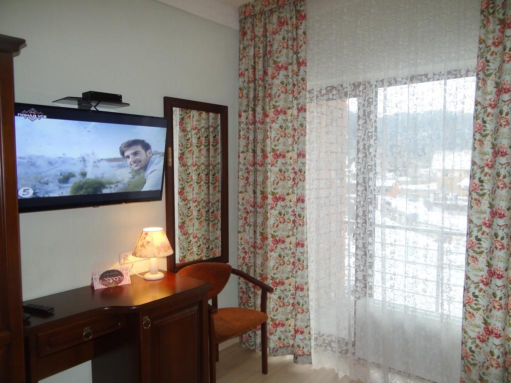 Two-Bedroom Apartment,119917830:JPEG