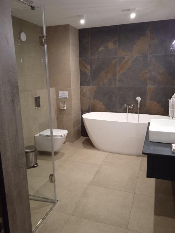 Standard King Room,1287009982:JPEG