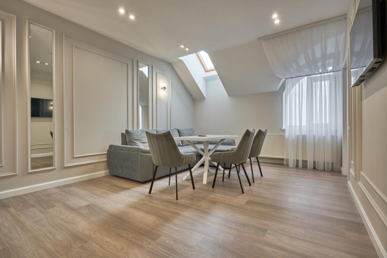 Family Suite,1329064331:JPEG