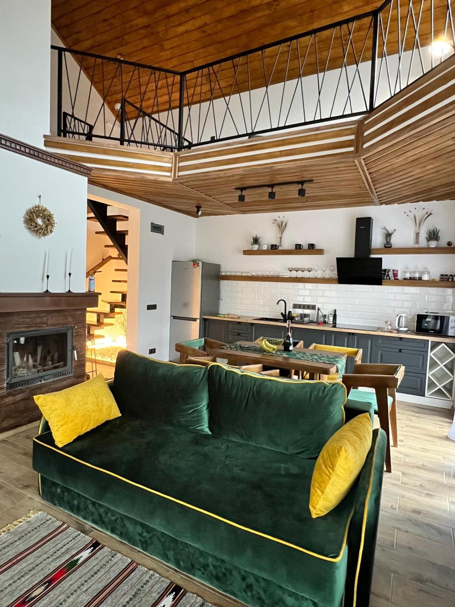 Three-Bedroom Villa,1503404509:JPEG
