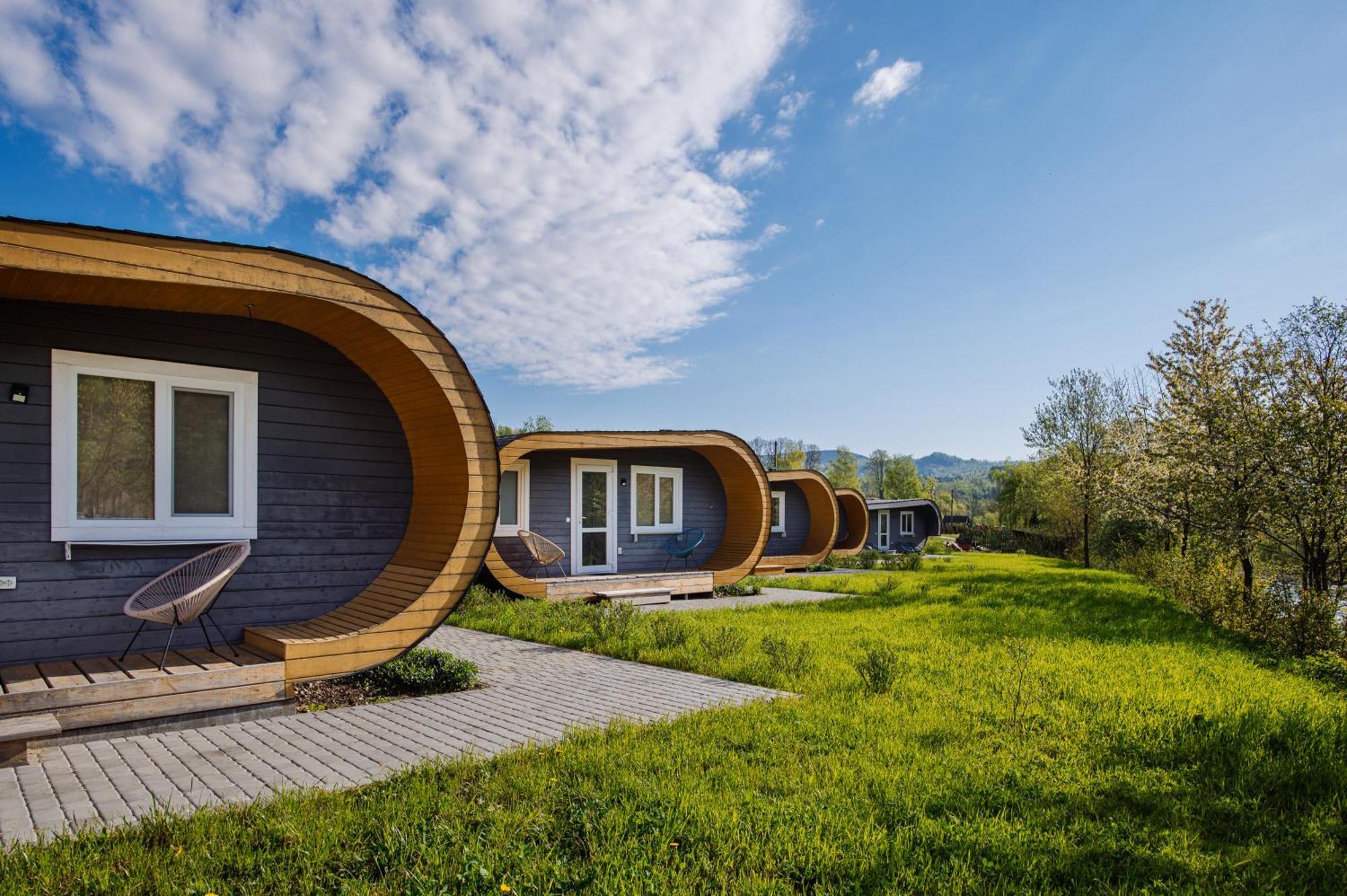 One-Bedroom Bungalow,1541203474:JPEG