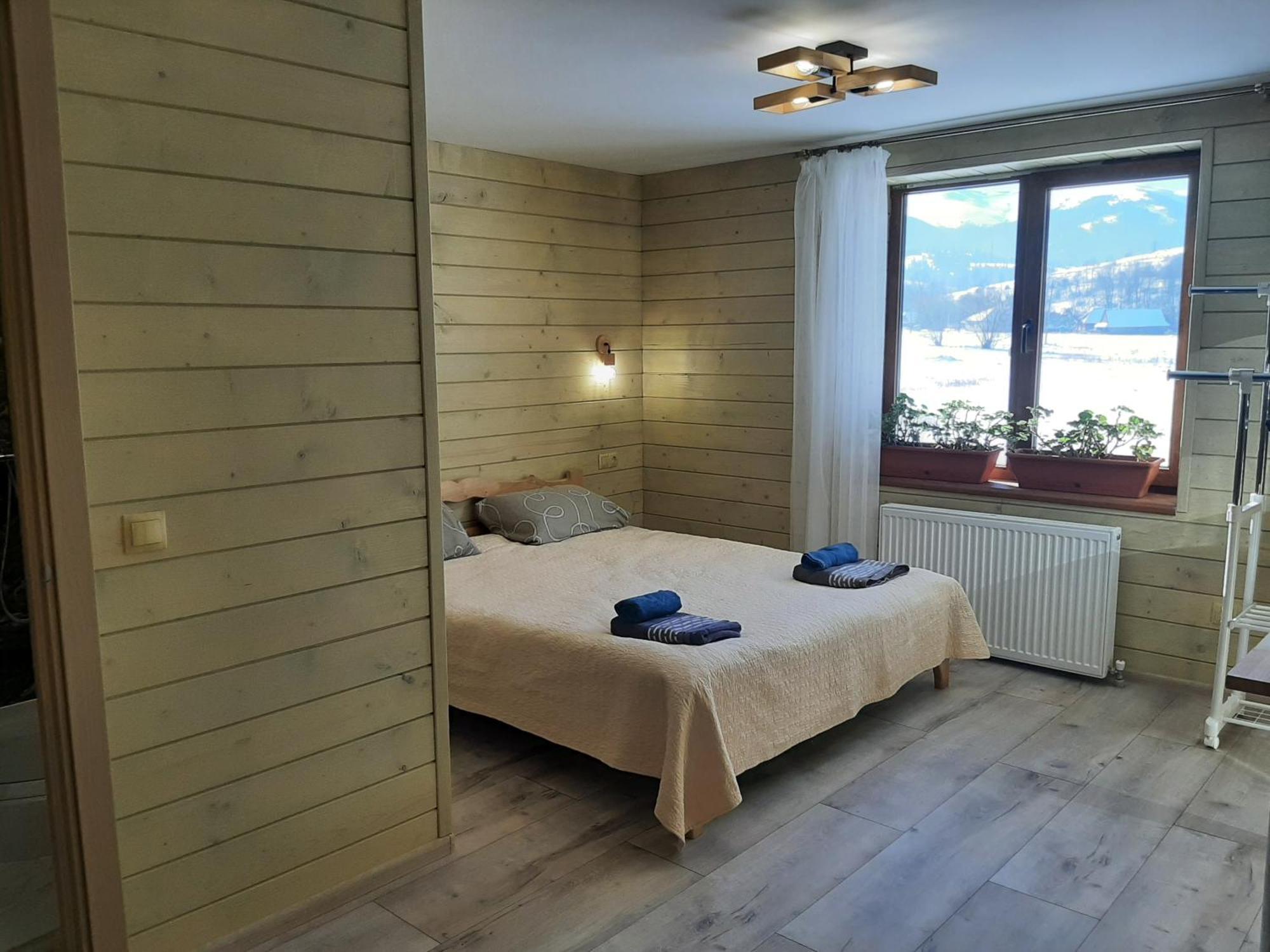 Triple Room Bathroom