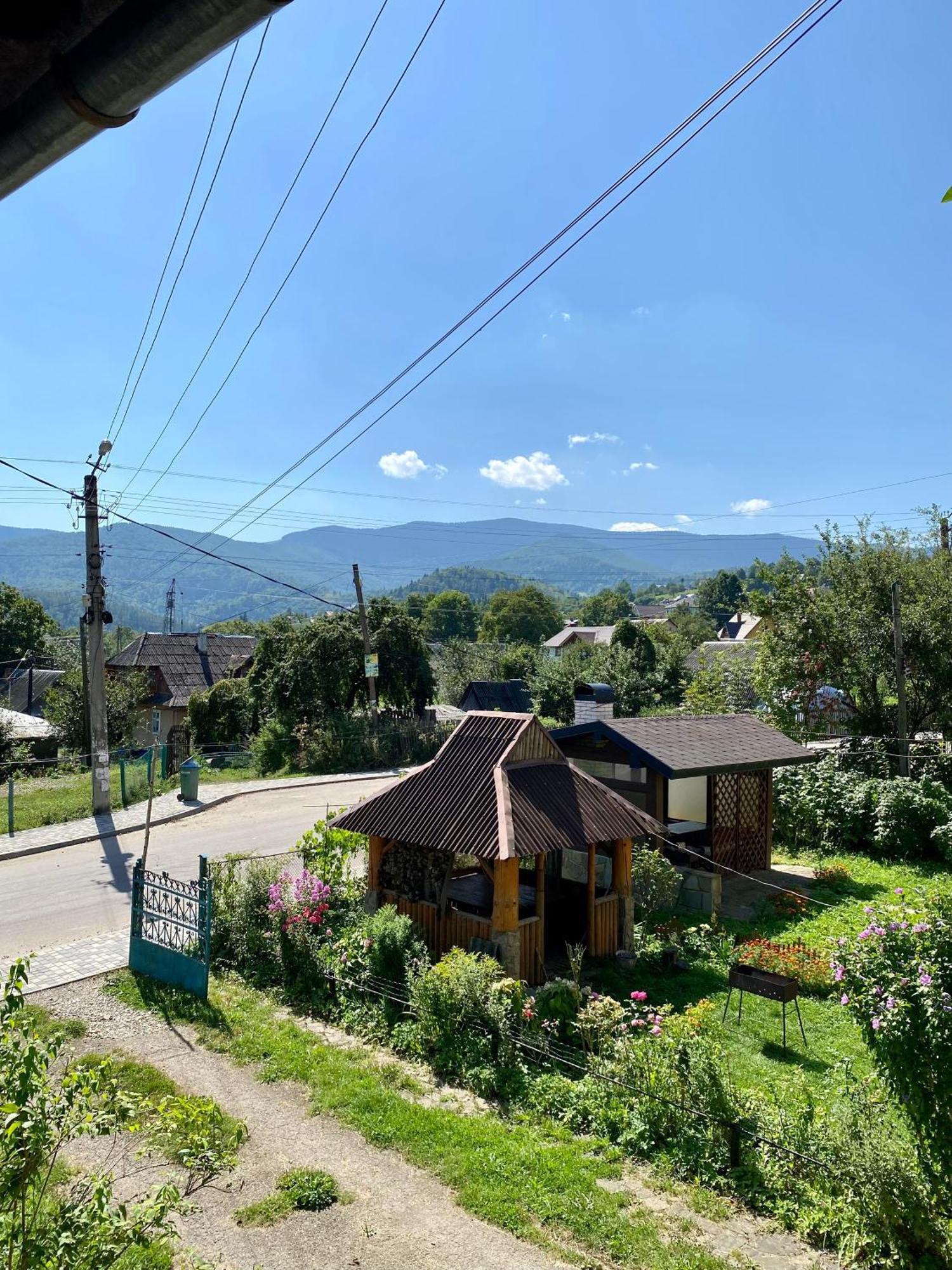Family Room Balcony,1550024788:JPEG