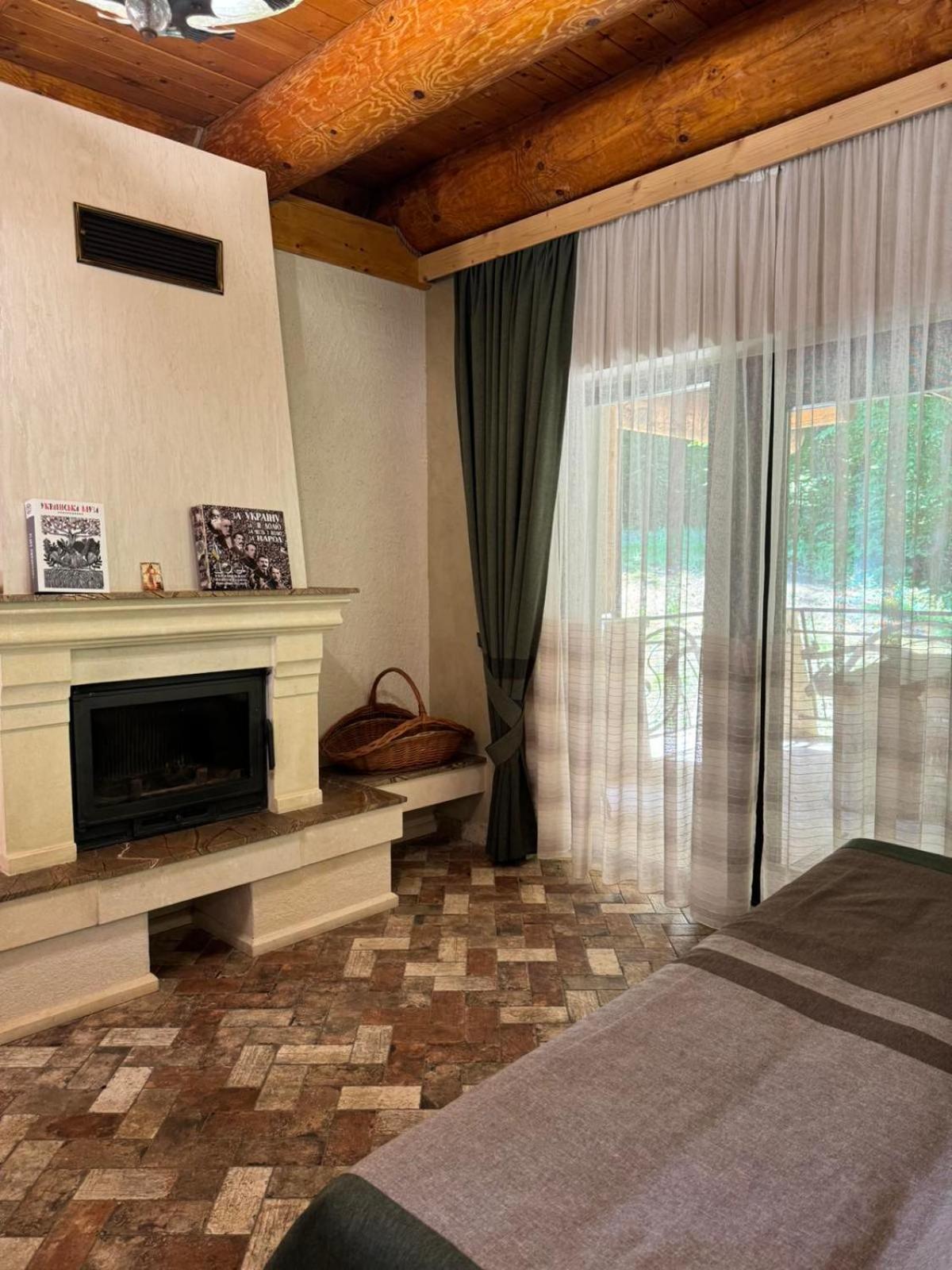 Family Bungalow,1586356466:JPEG