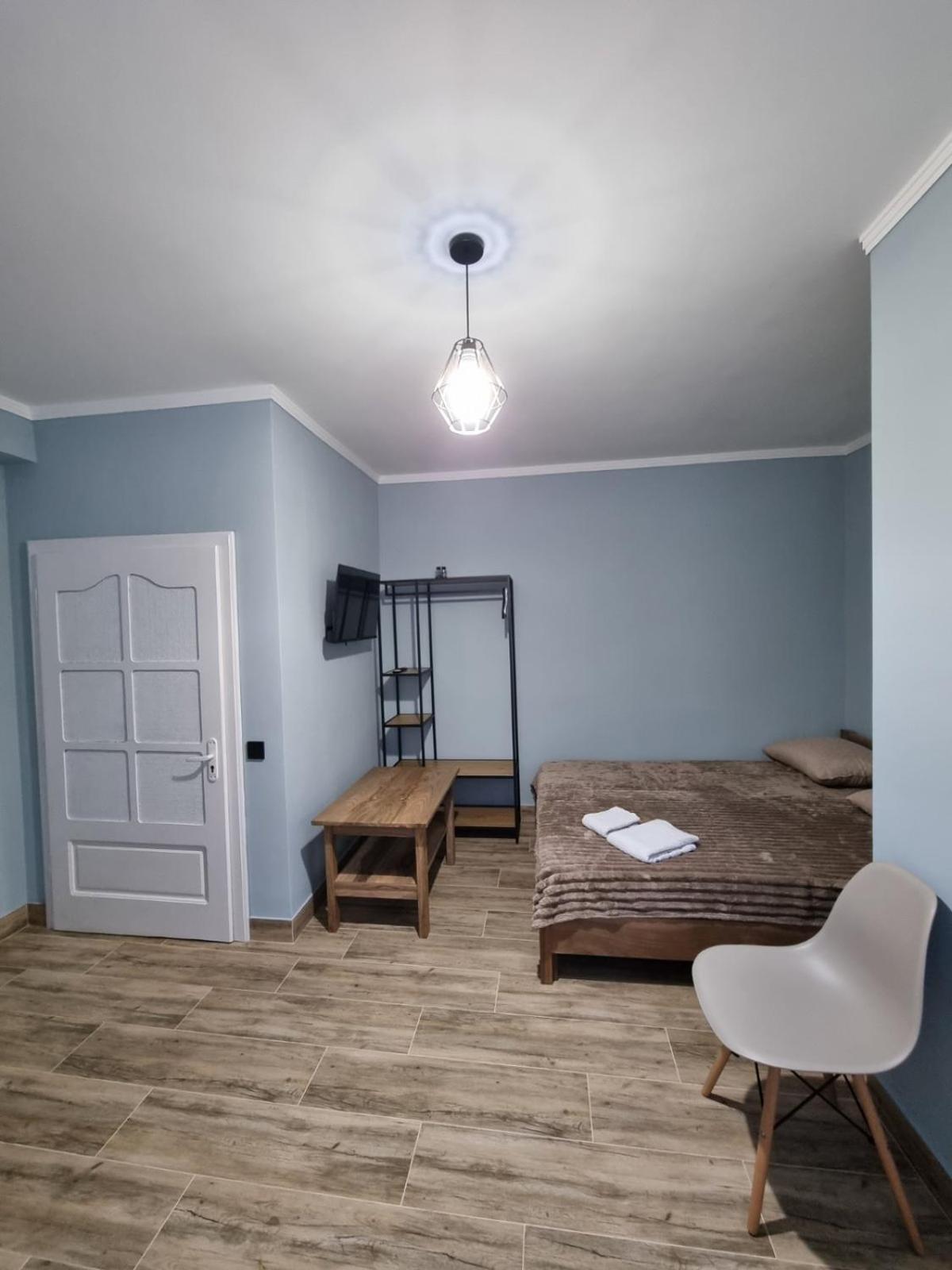 Deluxe Triple Room,1586937832:JPEG