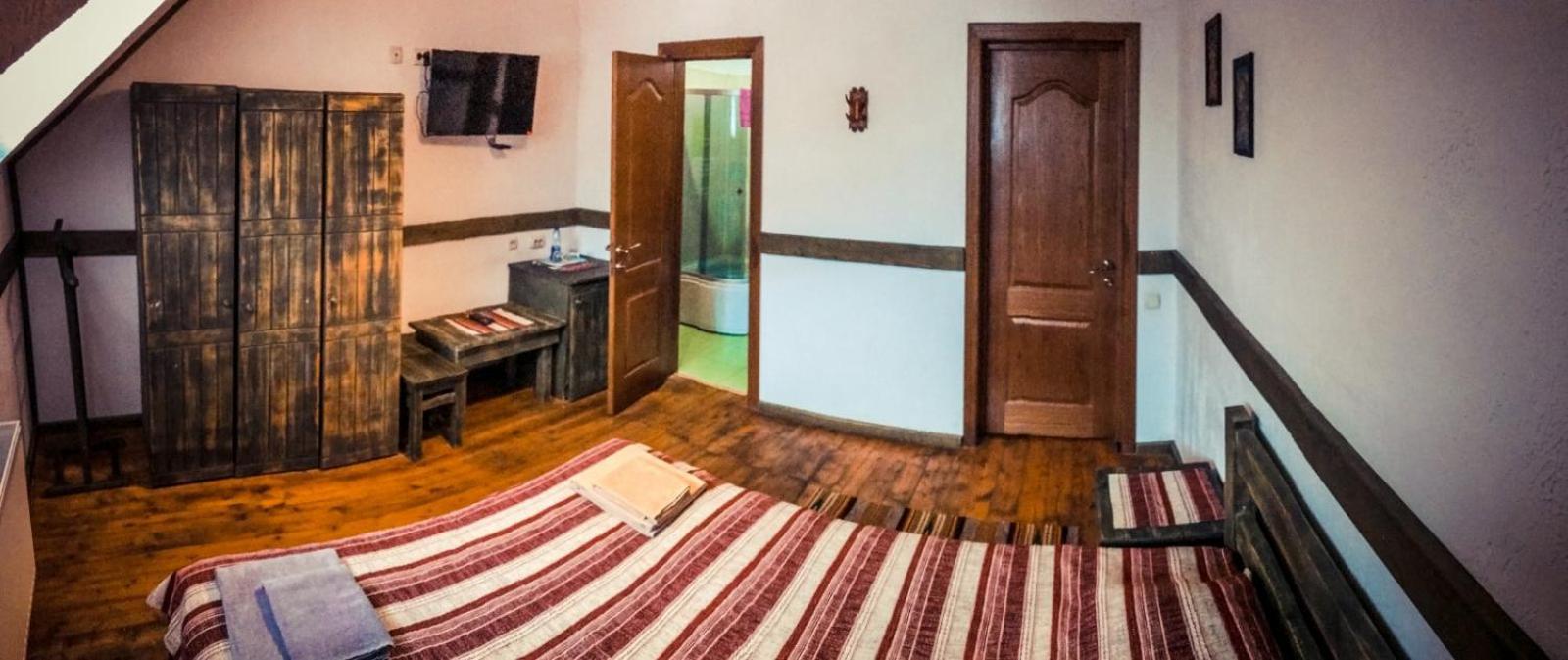 Double Room,1688844693:JPEG