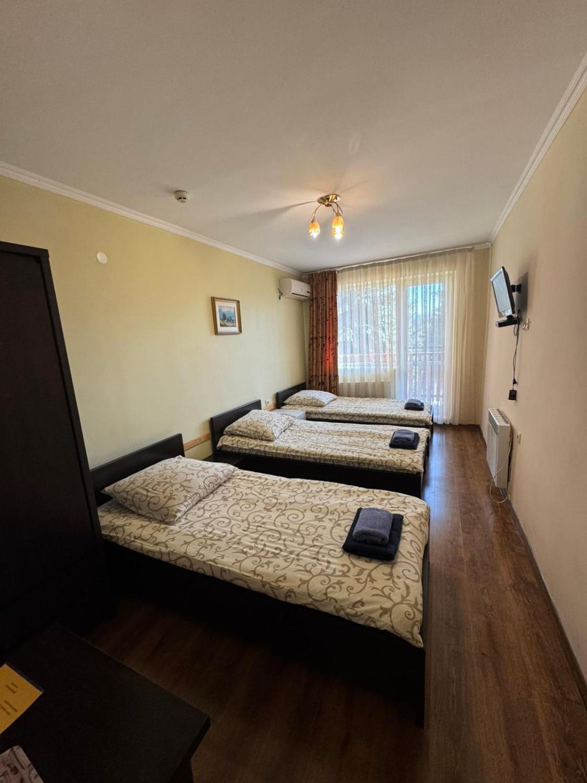 Standard Triple Room,1756662652:JPEG