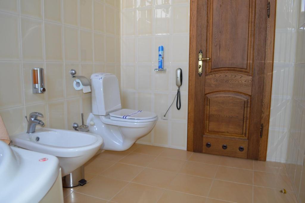 Standard Double Suite,917271601:JPEG