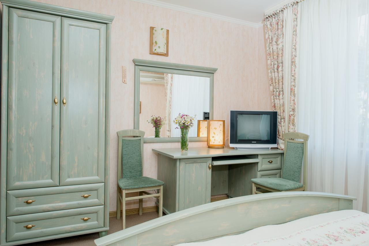 Standard Double Room,669099360:JPEG