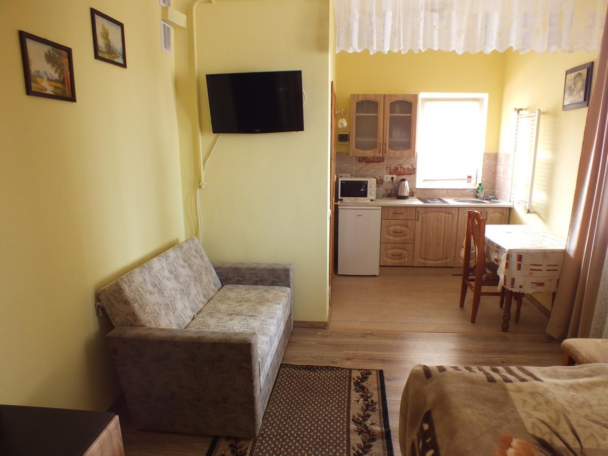 Triple Room with Bathroom,702120328:JPEG