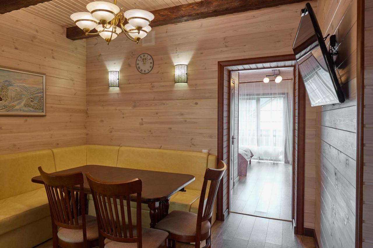 Two-Bedroom Apartment,737616013:JPEG