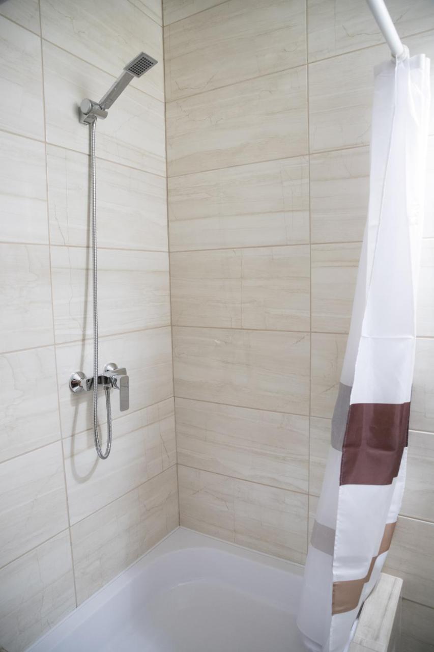 Premium Quadruple Room,757452451:JPEG