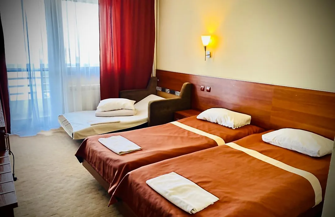 Intourist-Zakarpattia Hotel-1