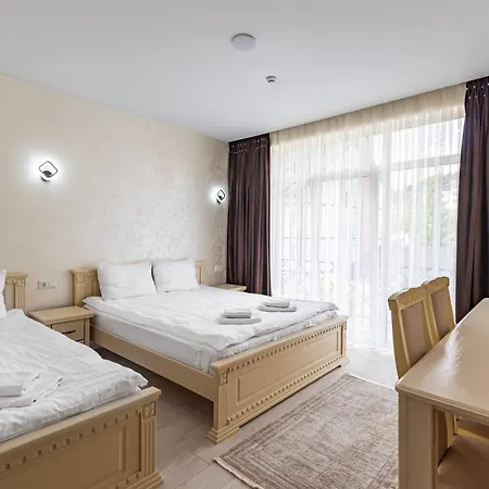 Gold Palace Spa Resort Bukovel-3