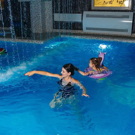 Marmaros Apart-Hotel & Spa-2