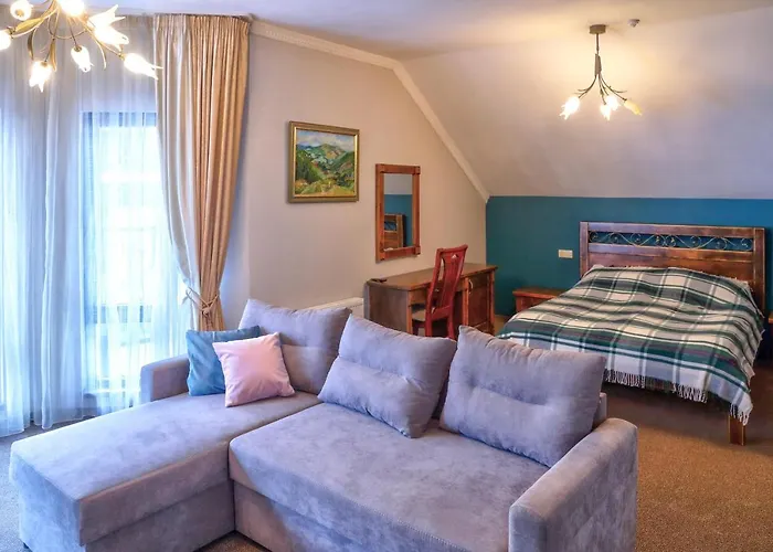 Iris Hotel Буковель
