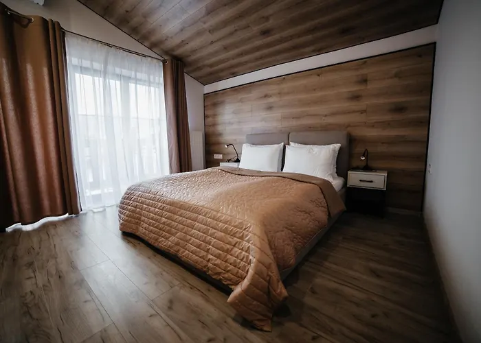 Mountain Residence Apartments & Chalet Буковель