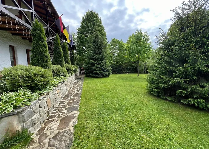 Zorianyy Guest House Микуличин