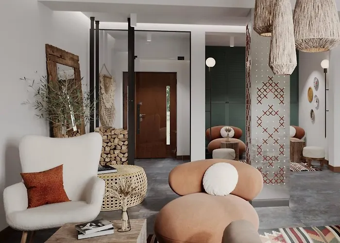 Aino Hotel Пилипець