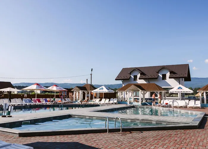 Hotel Bilyi Aist Солотвино